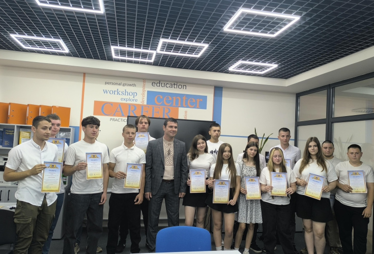 Фінішна пряма: у Свалявському професійному коледжі завершився навчальний рік